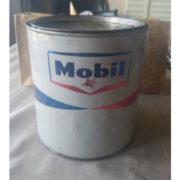 Mobil Oil Grease Tin 5 Pounds Can Mobilgrease