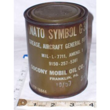 Rare Nato U. S. Military aircraft grease can Socony Mobil Oil Co. Franklin, Pa.