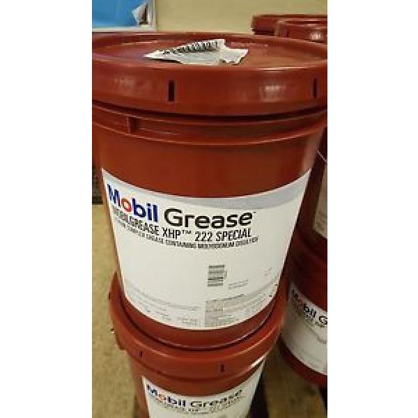Mobilgrease XHP 222 pail 35.2 lbs LITHIUM COMPLEX SYNTHETIC GREASE #1 image