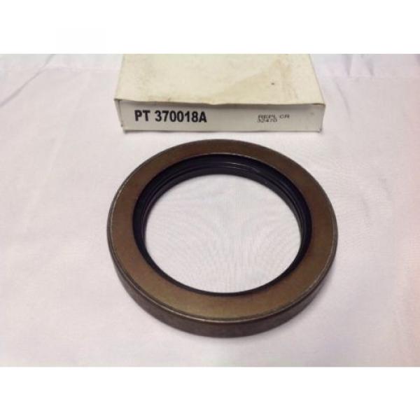 PT 370018A Tru Star Oil Grease Seal CR 32470 #1 image